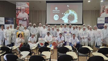 Programa Conhecendo a Indústria leva técnicos e consultores a fábricas de alimentos em Goiás