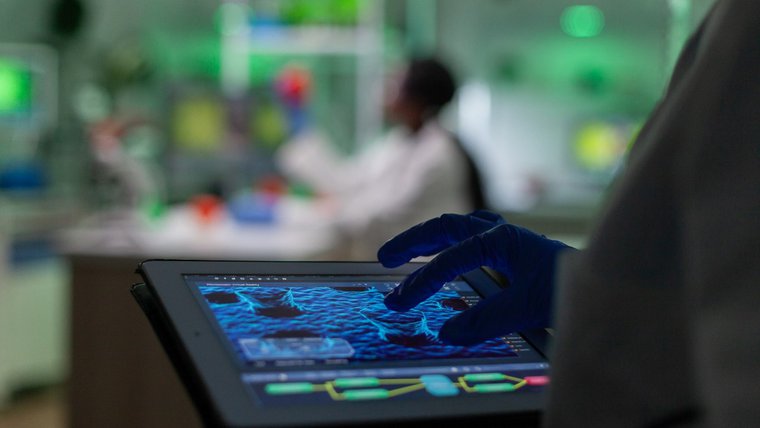 SENAI lidera pesquisa em biotecnologia e FIERGS é destaque por atuação em enchentes