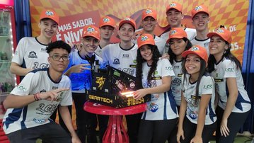 SESI recebe mais prêmios em torneio mundial de robótica