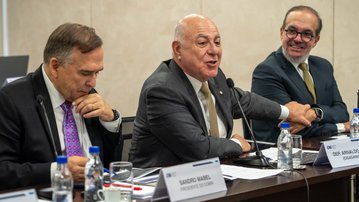 Leia mais CNI debate projeto de lei sobre minerais críticos com foco em investimentos para o Brasil