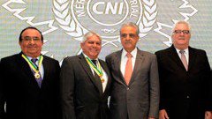 CNI reconhece atuação de empresários com a Ordem do Mérito Industrial