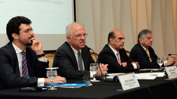 CNI apresenta prioridades da indústria para representantes de 98 países no V Briefing Diplomático
