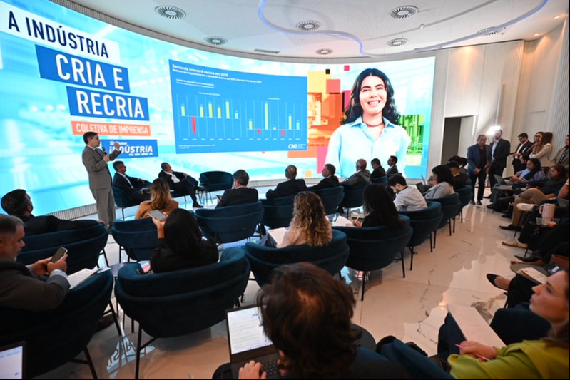 Números do Informe Conjuntural foram apresentados pela CNI em coletiva de imprensa nesta quarta-feira (10).
Foto: Iano Andrade/CNI Números do Informe Conjuntural foram apresentados pela CNI em coletiva de imprensa nesta quarta-feira (10).
Foto: Iano Andrade/CNI