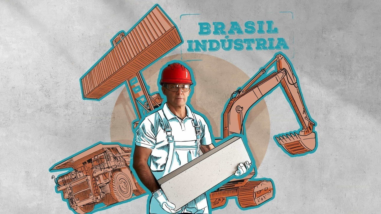 Homem branco, usando capacete vermelho, avental e luvas brancas, segura placa de concreto. Ao fundo, ilustração de retroescavadeira e empilhadeira e os dizeres "Brasil Indústria"