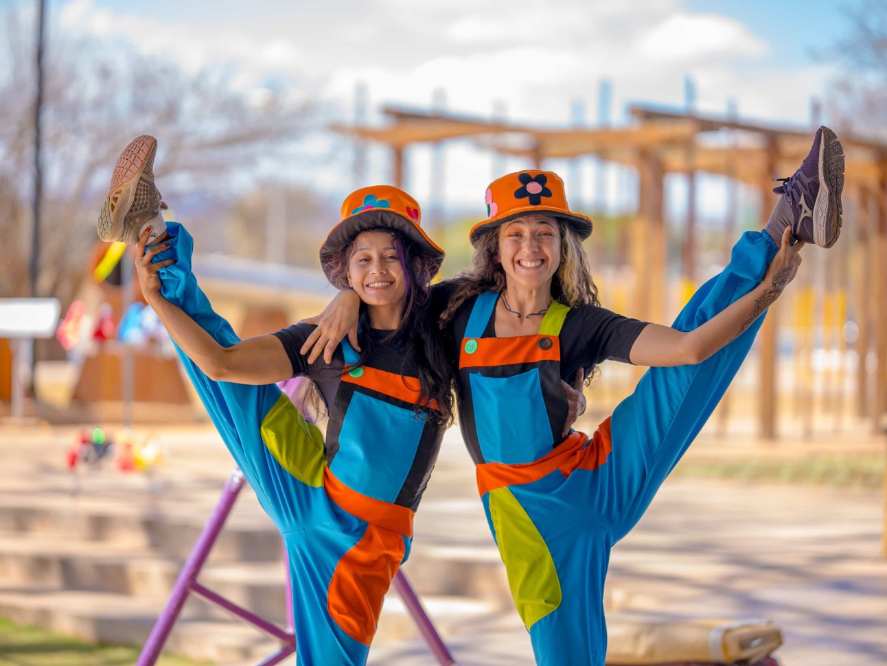 A trupe Delírio Circense volta ao SESI Lab para um fim de semana cheio de atividades lúdicas para as crianças.
Foto: Divulgação / Delírio Circense