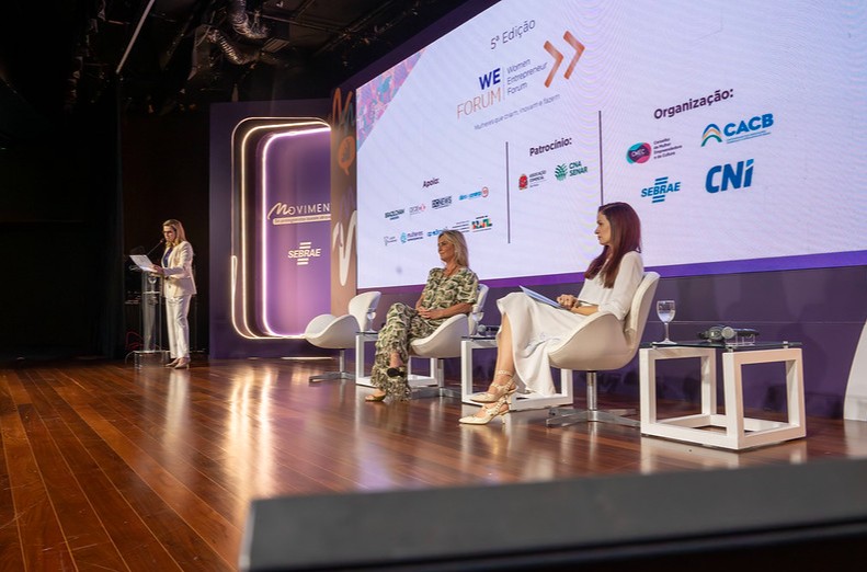 Em edição realizada durante o Movimente – iniciativa do Sebrae-DF –, nesta terça-feira (3), o WE Forum reuniu empresárias brasileiras, representantes do BRICS e instituições parceiras. Foto: Gilberto Sousa/CNI Em edição realizada durante o Movimente – iniciativa do Sebrae-DF –, nesta terça-feira (3), o WE Forum reuniu empresárias brasileiras, representantes do BRICS e instituições parceiras. Foto: Gilberto Sousa/CNI
