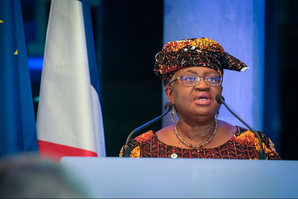 A diretora-geral da OMC, Ngozi Okonjo-Iweala - primeira mulher e primeira africana a assumir o cargo