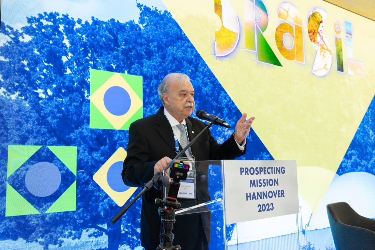 Vice-presidente da CNI, Gilberto Petry inaugurou o estande da indústria brasileira na Feira de Hannover