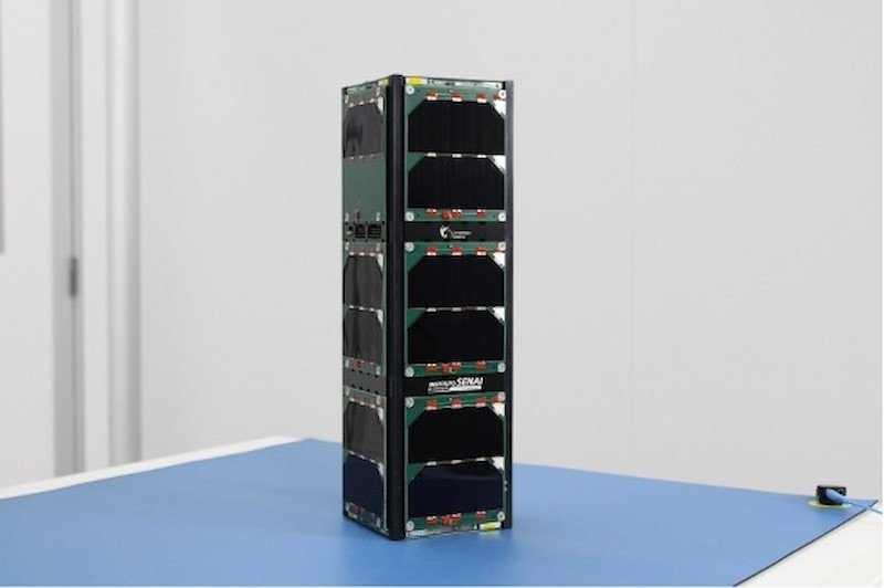 Nanossatélite permanece em órbita a cerca de 500 km do solo terrestre.
Foto: Divulgação / SENAI