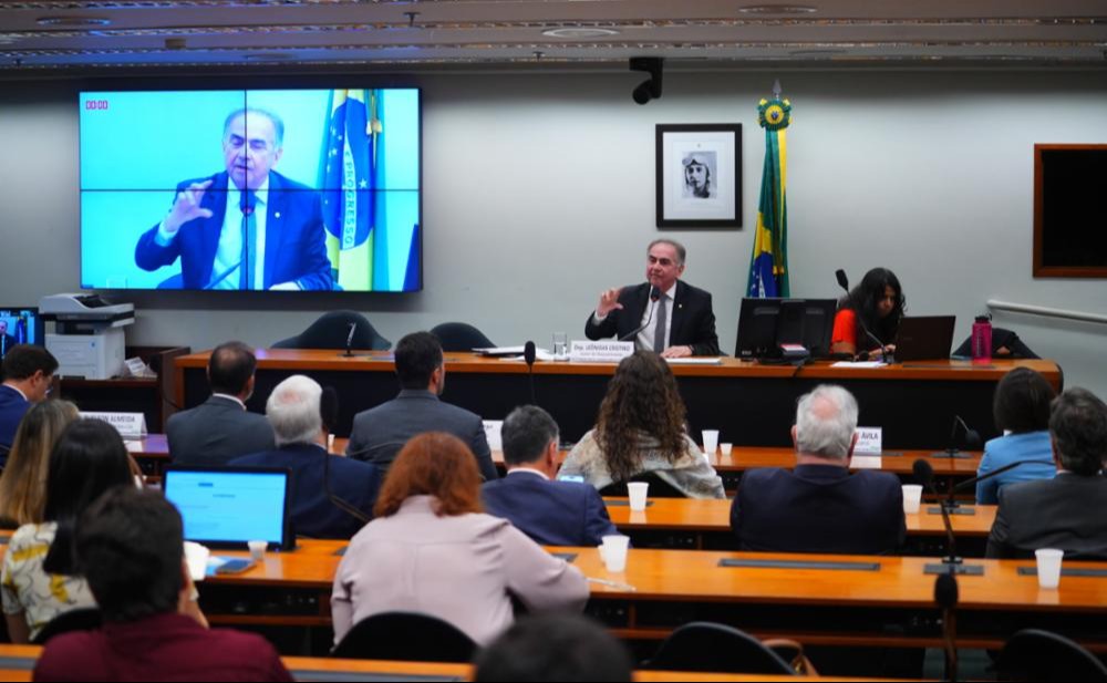 Audiência Pública - Instalação dos portos secos e Clias (Centros Logísticos e Industriais Aduaneiros). Dep. Leônidas Cristino (PDT-CE). Foto: Pablo Valadares / Câmara dos Deputados