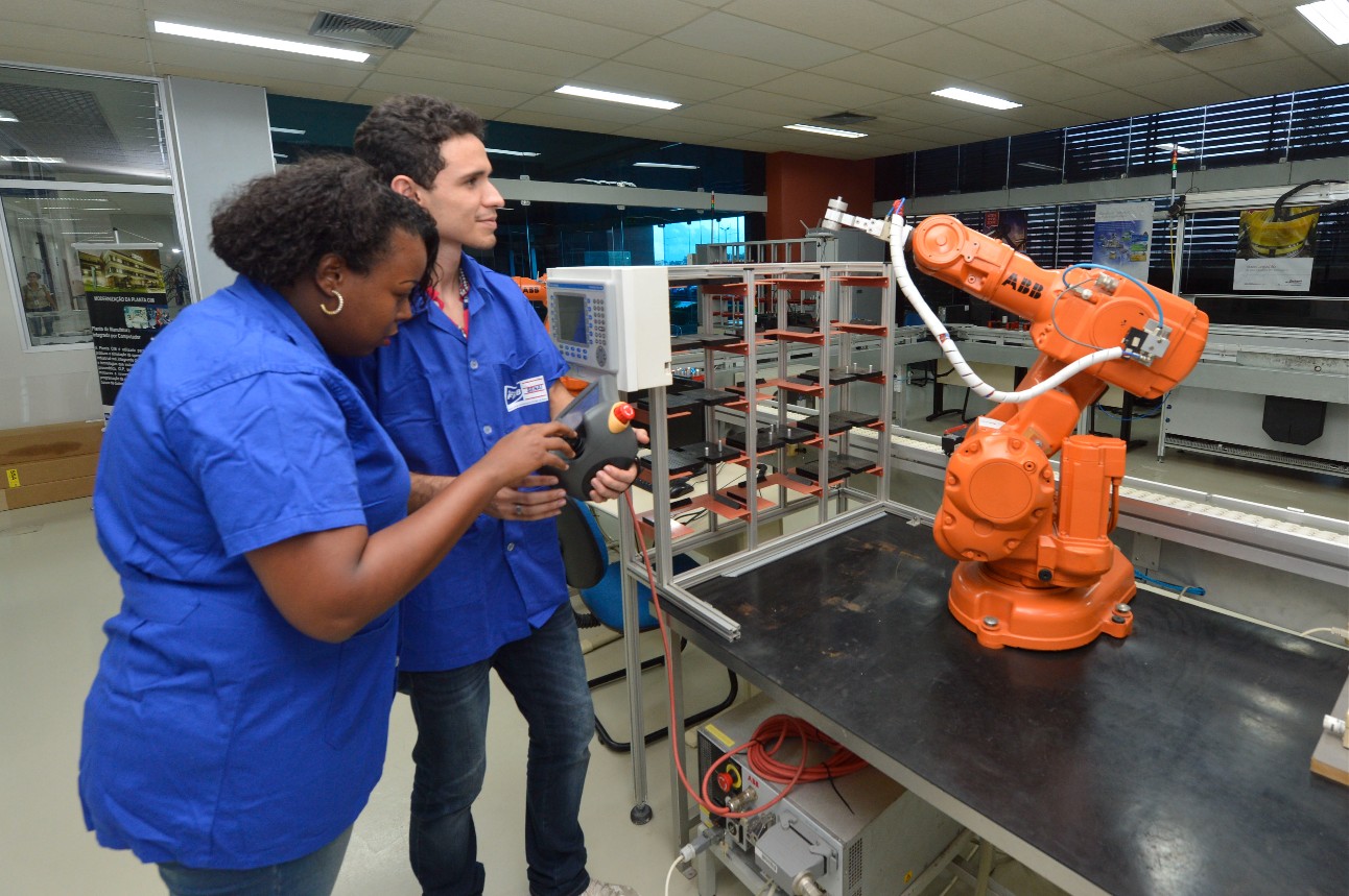 Tecnologia em automação desenvolvida no Instituto SENAI de Inovação de Salvador (BA)