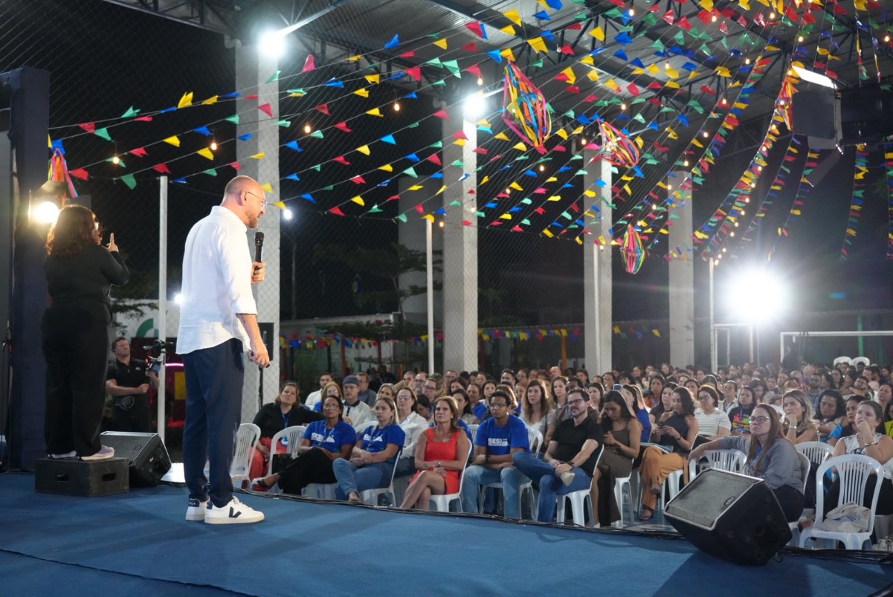 Fernando Lauria destacou que construir uma cultura de inclusão também passa pelo cuidado com quem educa e pelo fortalecimento das relações dentro da escola. Foto: Leudo Lima / CNI