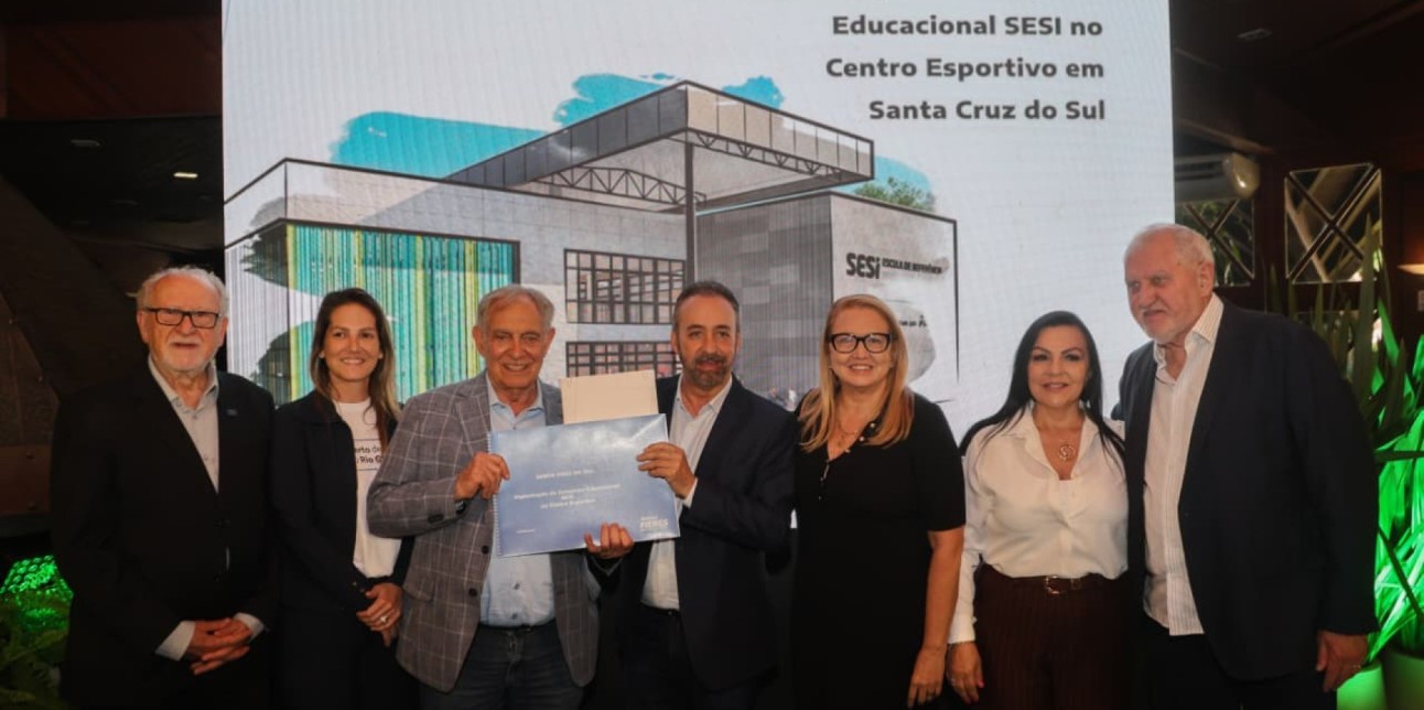 Anúncio do investimento no complexo educacional foi realizado em Santa Cruz do Sul. Foto: Dudu Leal / FIERGS
