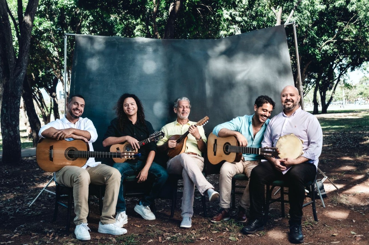 Um dos grupos confirmado para o Night Lab de outubro é o Clube do Choro de Brasília, referência nacional na preservação e difusão desse gênero musical tão brasileiro. Foto: divulgação