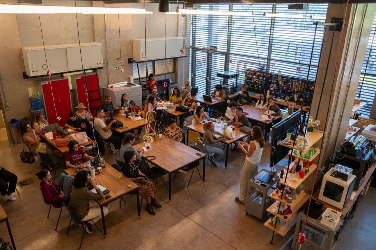 Mais de 3.000 profissionais da educação já participaram de atividades no SESI Lab desde a inauguração do museu, em 2022