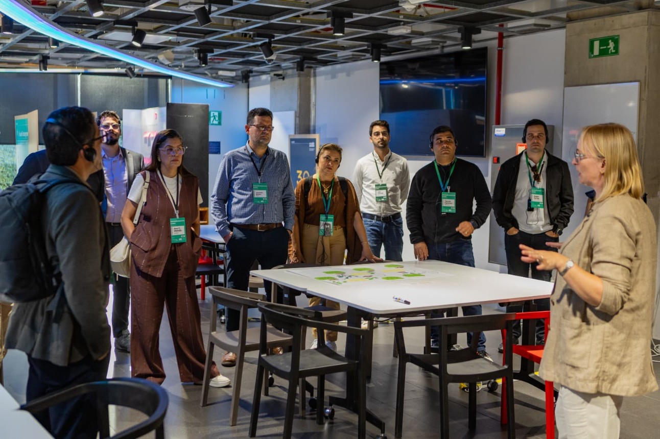 Executivos durante a edição do programa de Educação Executiva Global em Barcelona, 2025.