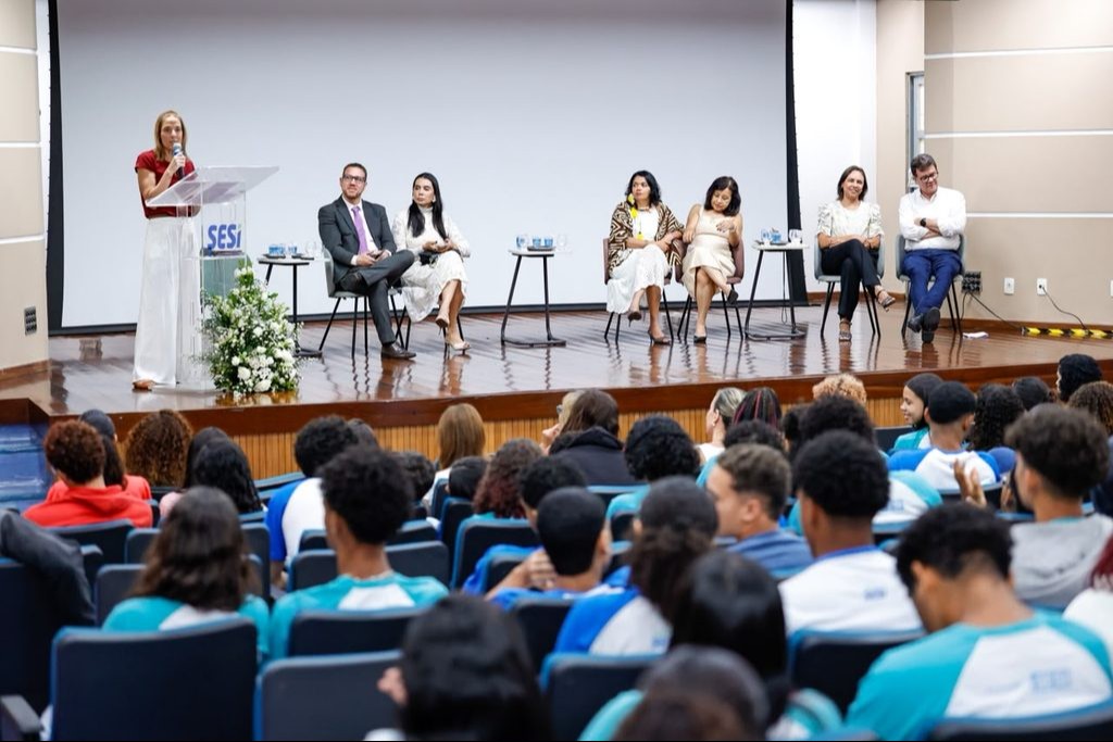 Representantes da FIEB, do governo do estado, da Ordem dos Advogados do Brasil (OAB) e do Ministério Público participaram da cerimônia