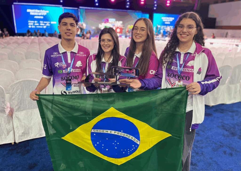 As equipes brasileiras se destacaram na competição e trouxeram para casa dois prêmios, além de garantirem boas colocações no ranking geral.
Foto: Cleber Marinho
